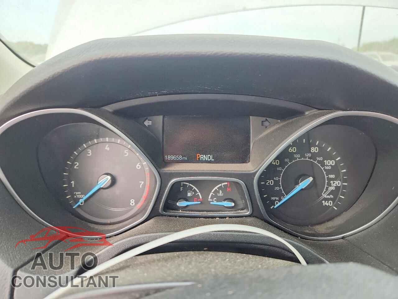 FORD FOCUS 2017 - 1FADP3F26HL288517