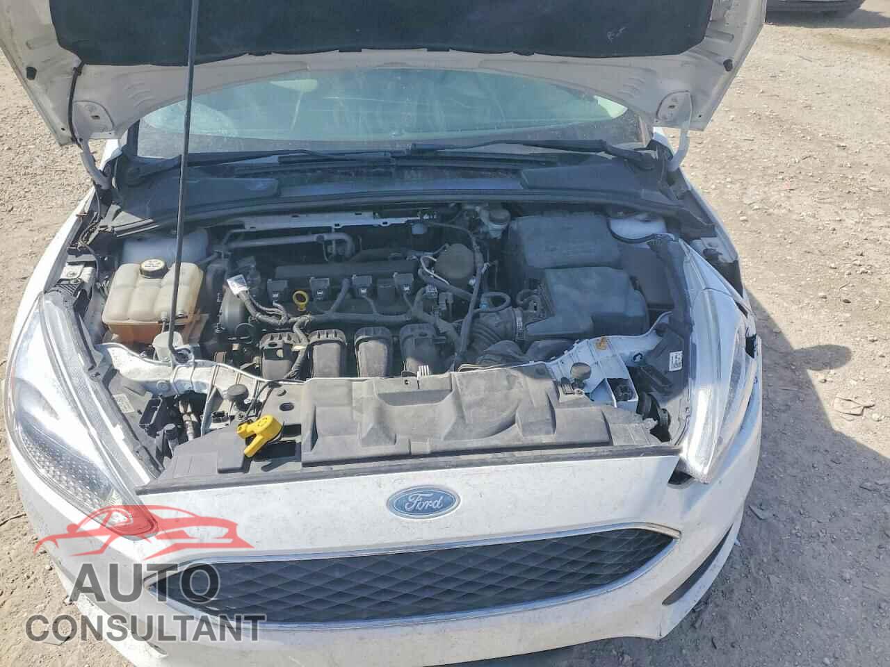 FORD FOCUS 2015 - 1FADP3K27FL264357