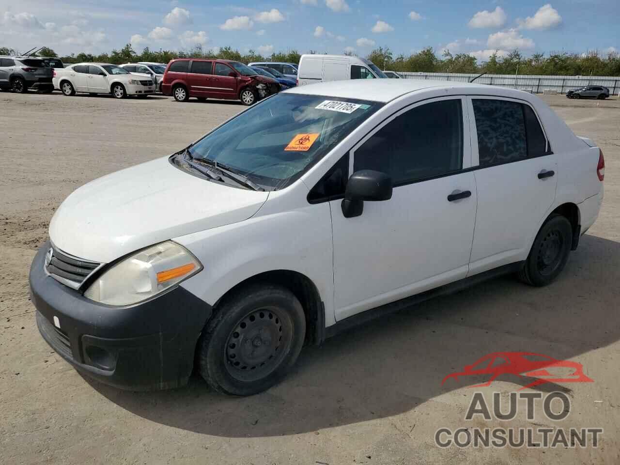 NISSAN VERSA 2011 - 3N1CC1AP0BL422042