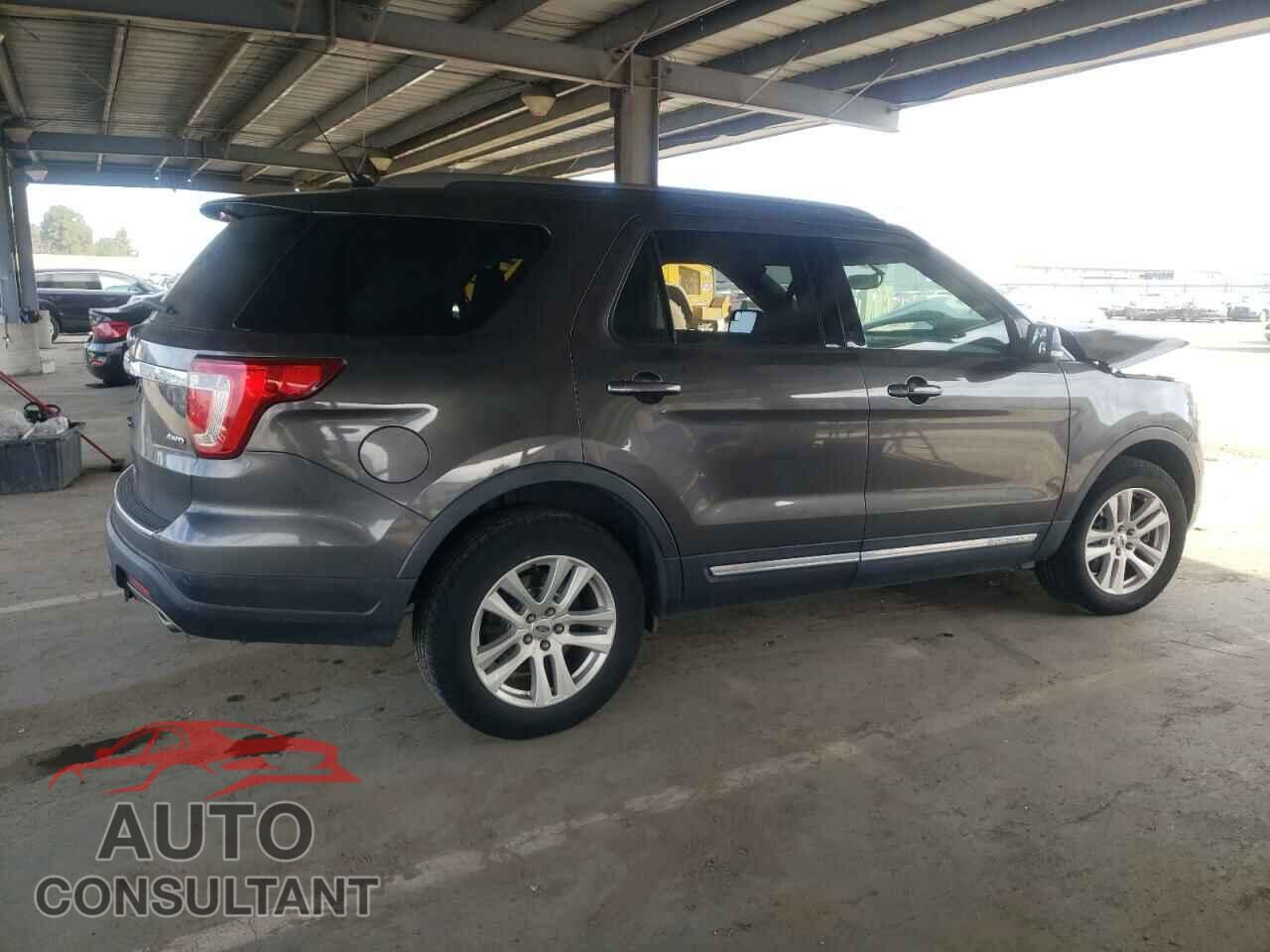 FORD EXPLORER 2018 - 1FM5K8D82JGC15527