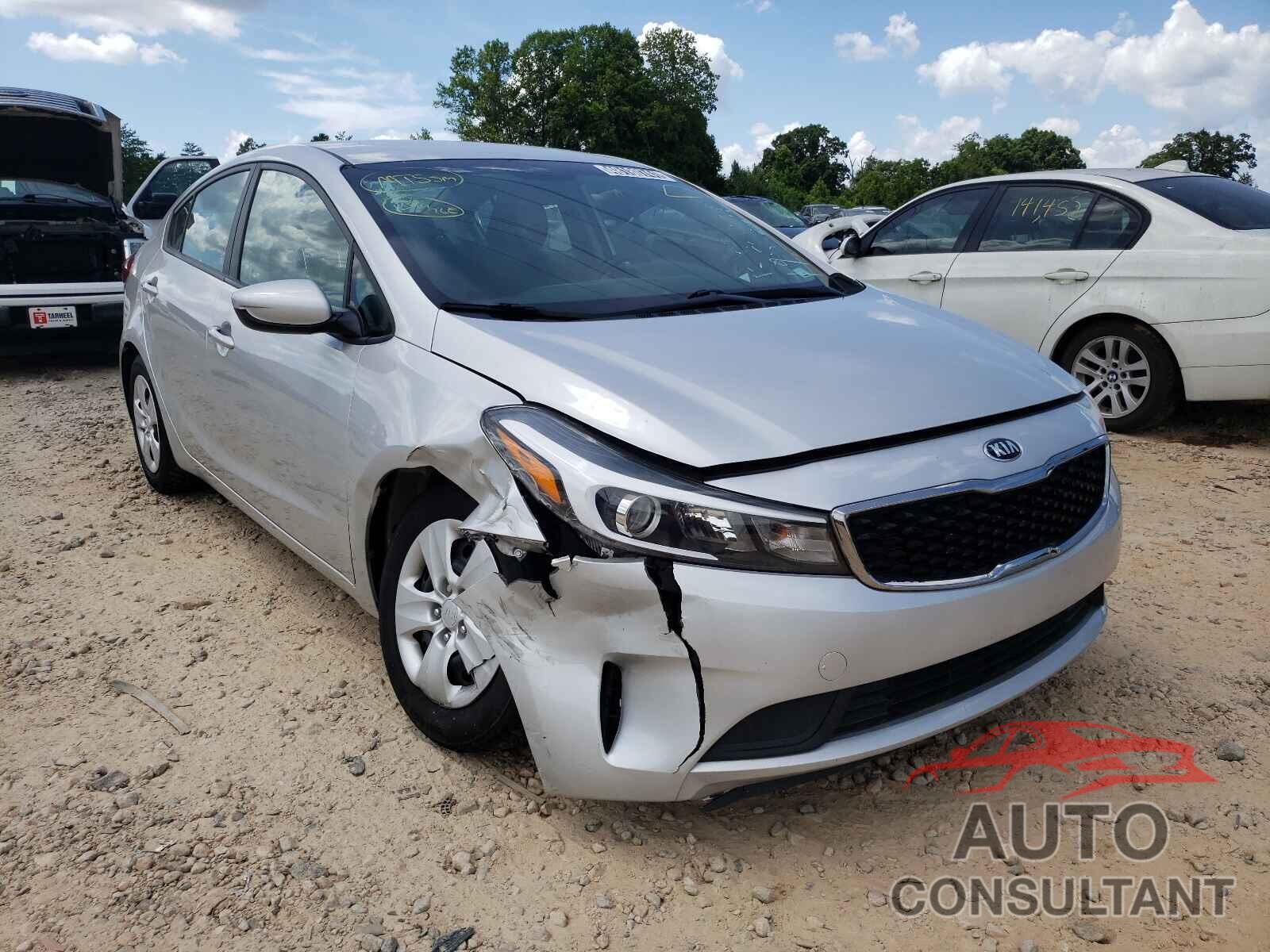 KIA FORTE 2018 - 3KPFK4A79JE198691