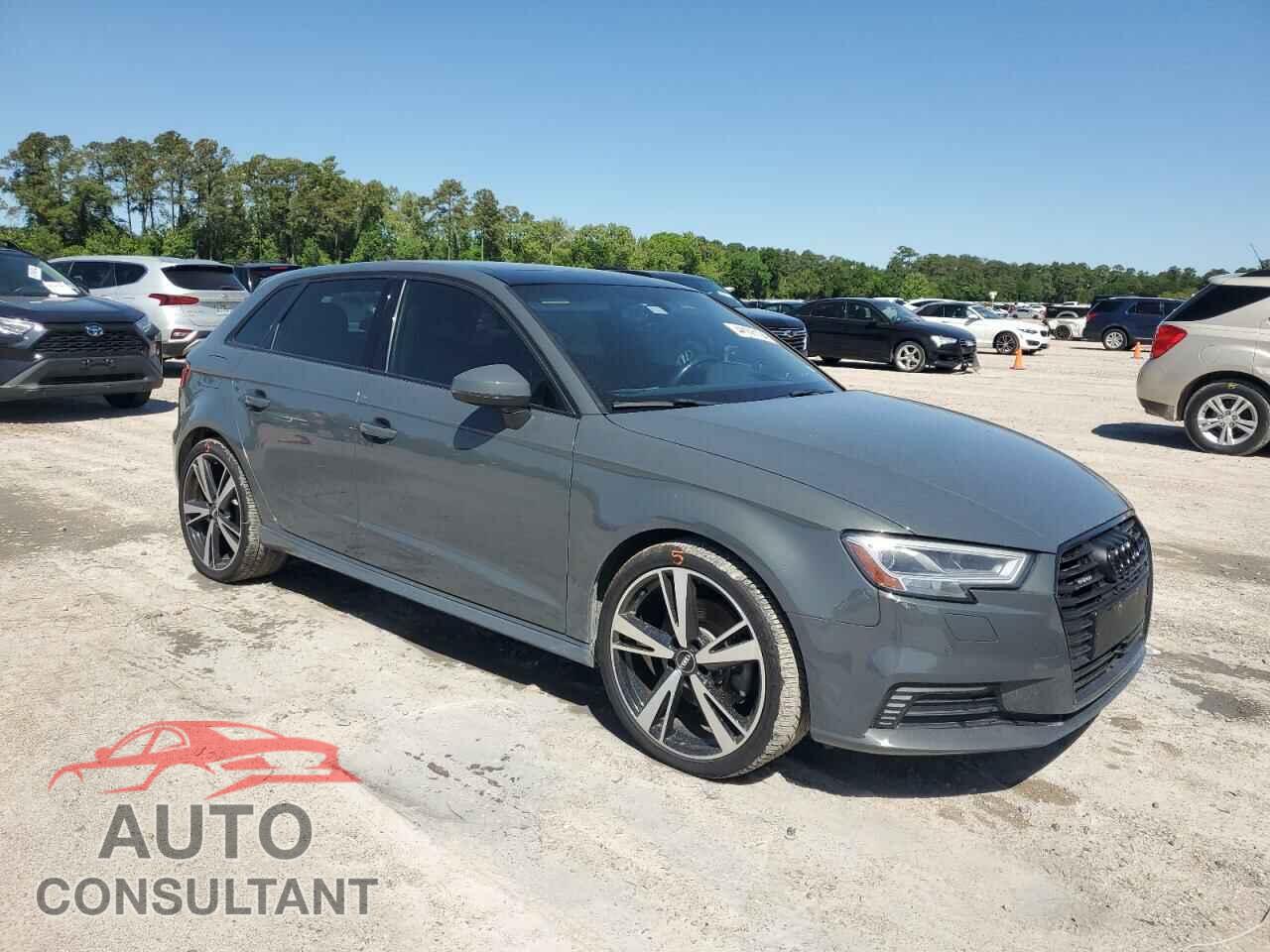 AUDI A3 2017 - WAUTPBFF9HA044842