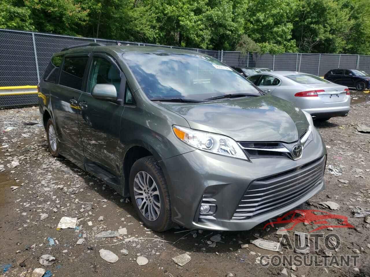 TOYOTA SIENNA 2018 - 5TDYZ3DC9JS906922