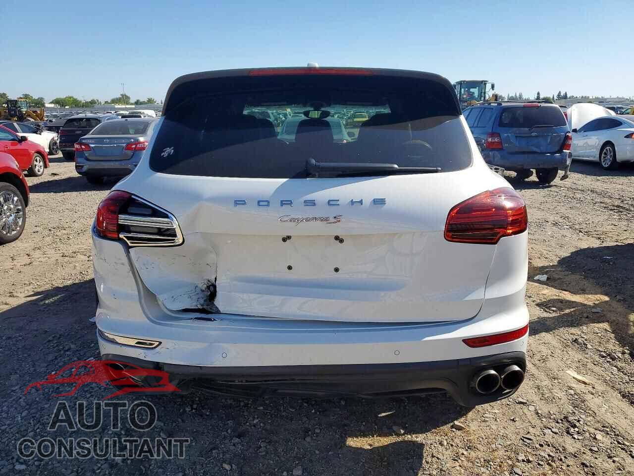 PORSCHE CAYENNE 2017 - WP1AB2A2XHLA51699