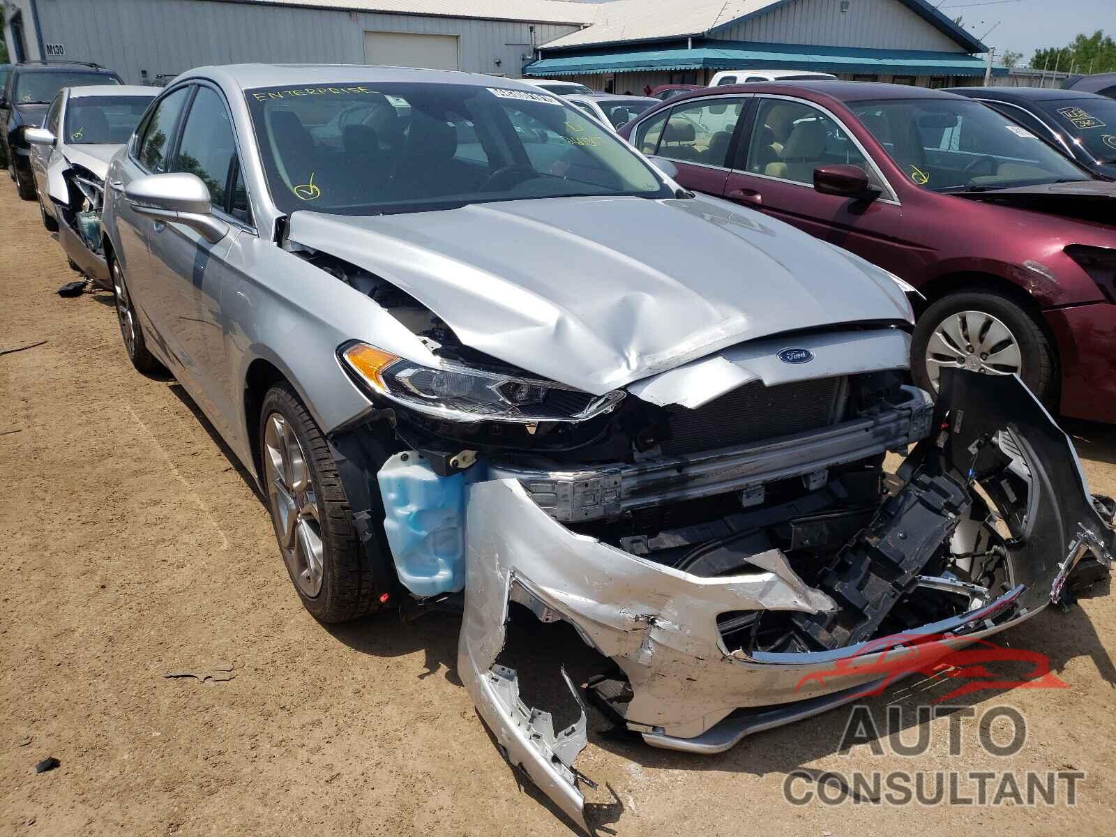 FORD FUSION 2019 - 3FA6P0CD1KR260307
