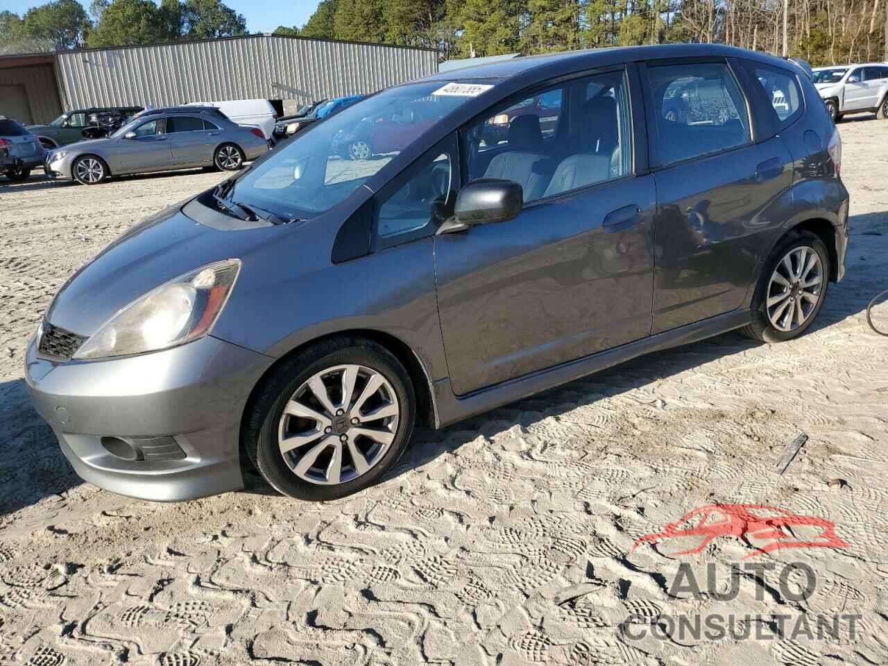 HONDA FIT 2013 - JHMGE8H50DC052925