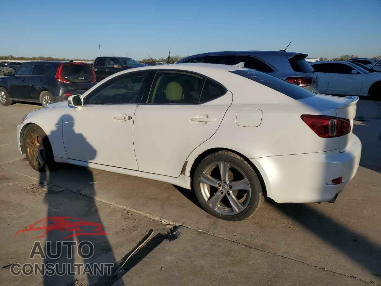LEXUS IS 2012 - JTHBE5C22C5029199