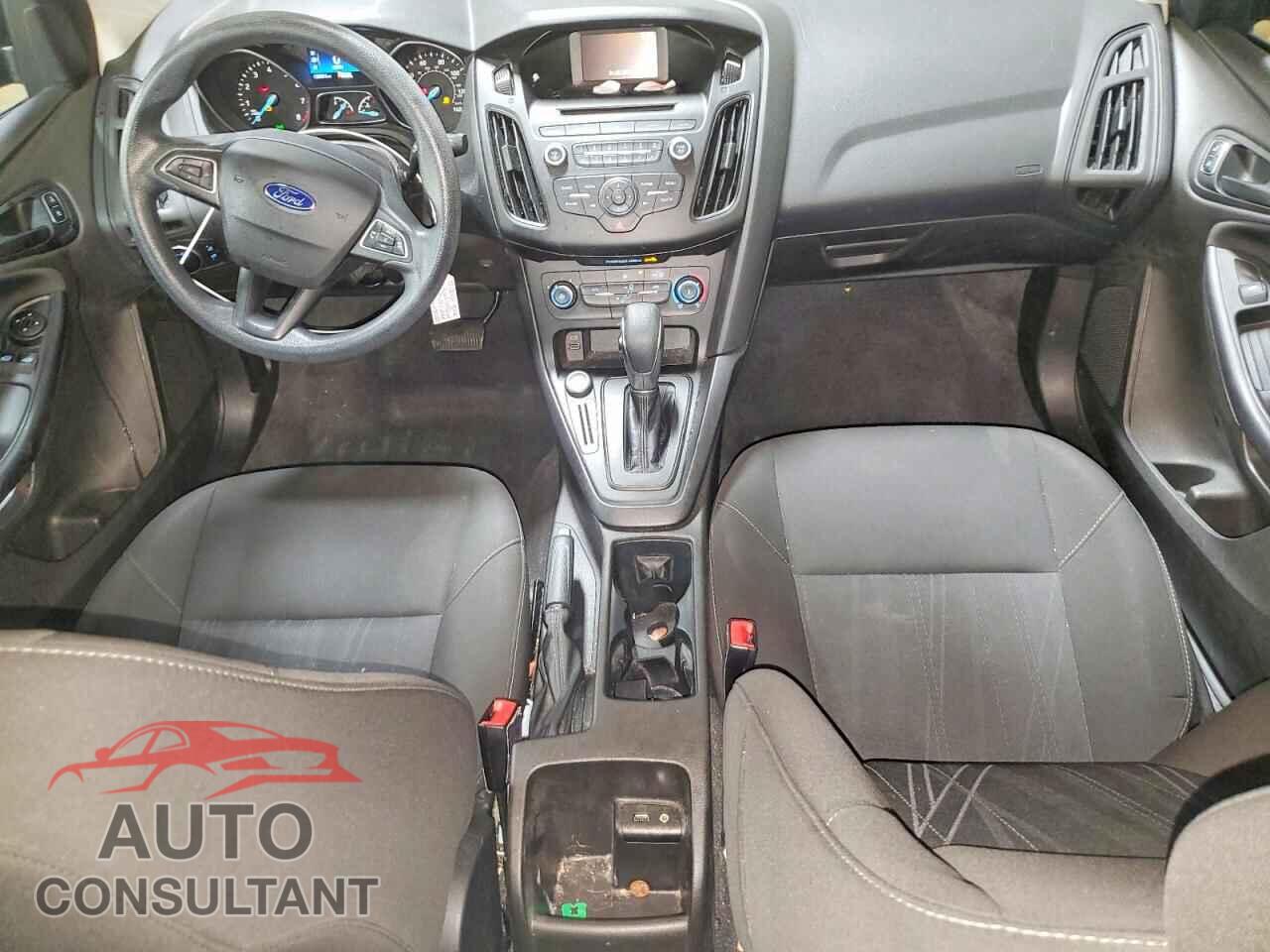 FORD FOCUS 2016 - 1FADP3E24GL386266