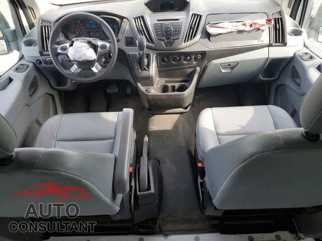 FORD TRANSIT 2018 - 1FTYE1YM5JKB51116