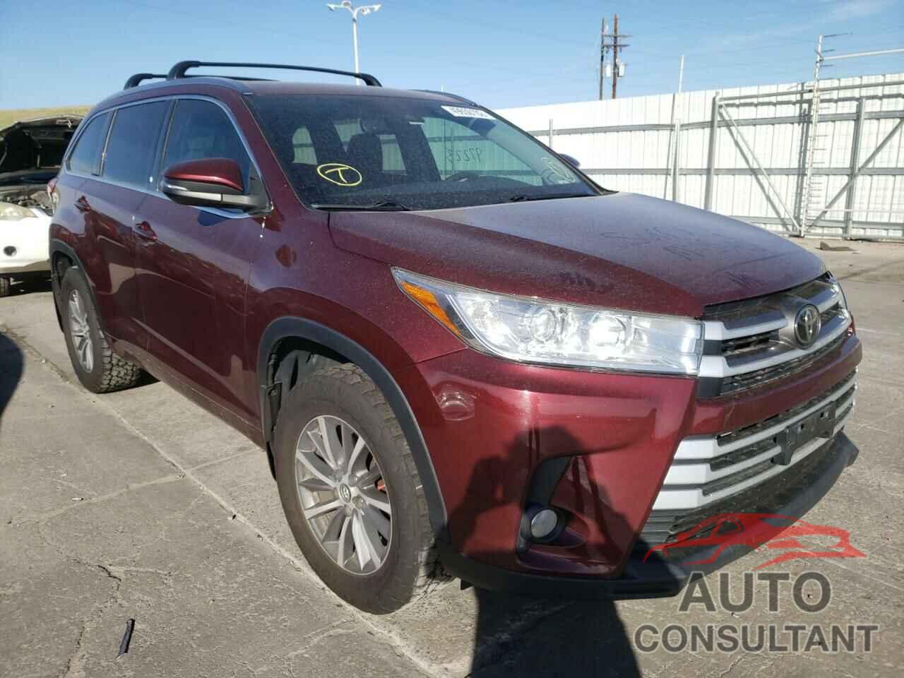TOYOTA HIGHLANDER 2018 - 5TDJZRFH2JS850772