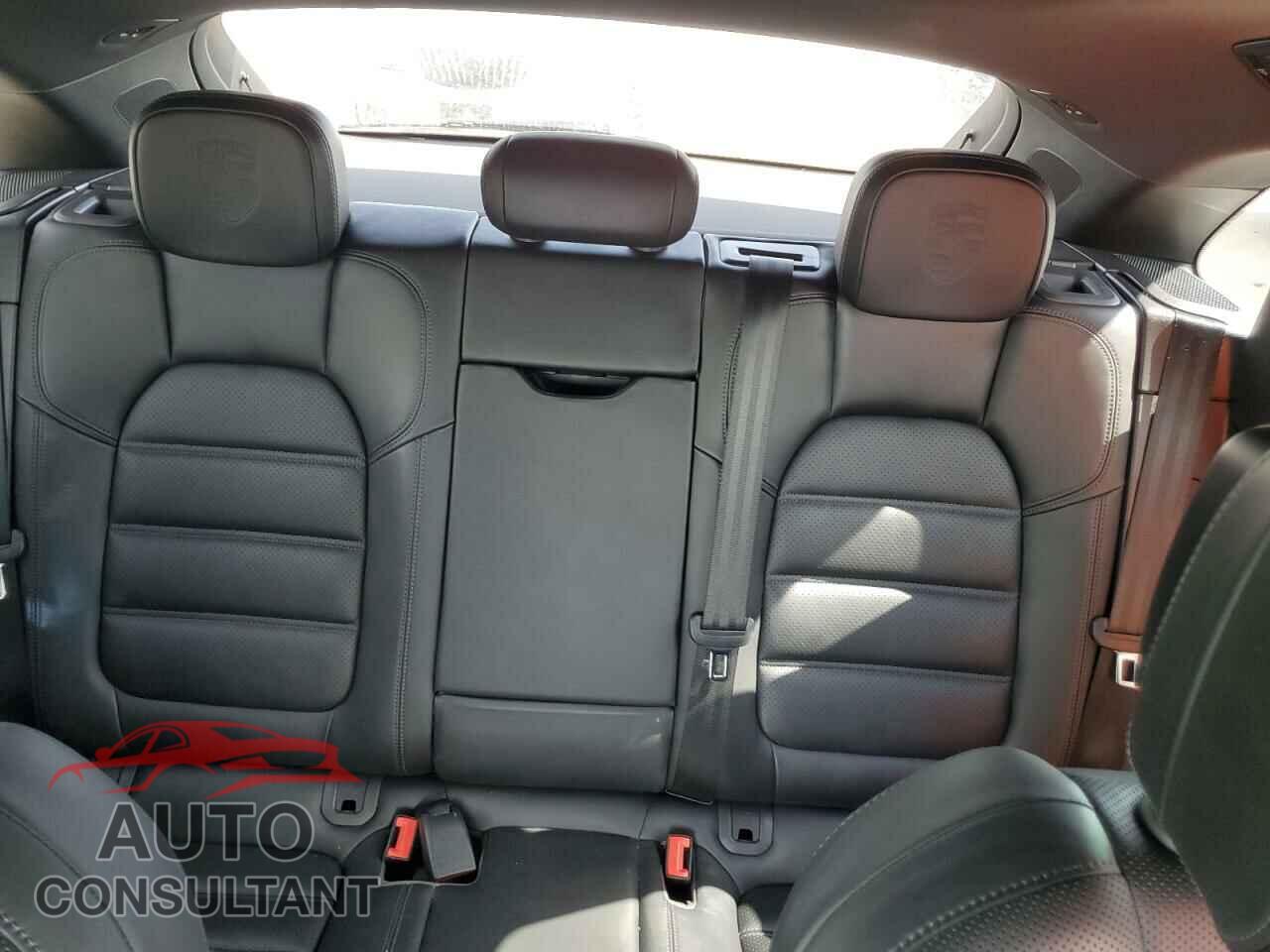 PORSCHE MACAN 2017 - WP1AG2A50HLB53198