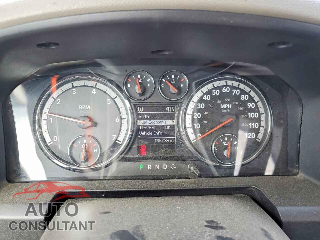 DODGE RAM 1500 2012 - 1C6RD7LT9CS203673