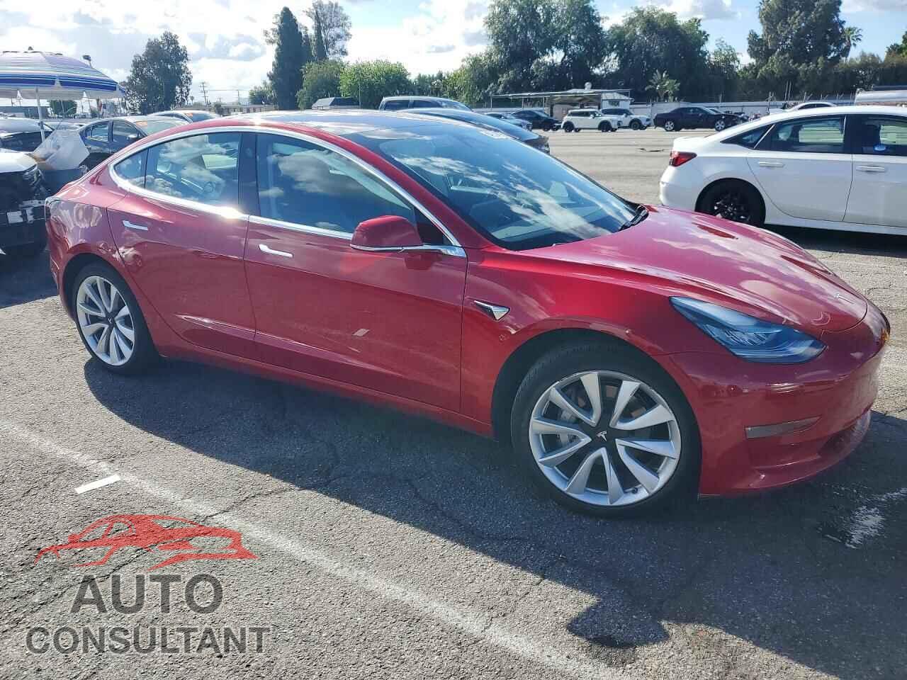 TESLA MODEL 3 2018 - 5YJ3E1EA0JF102973