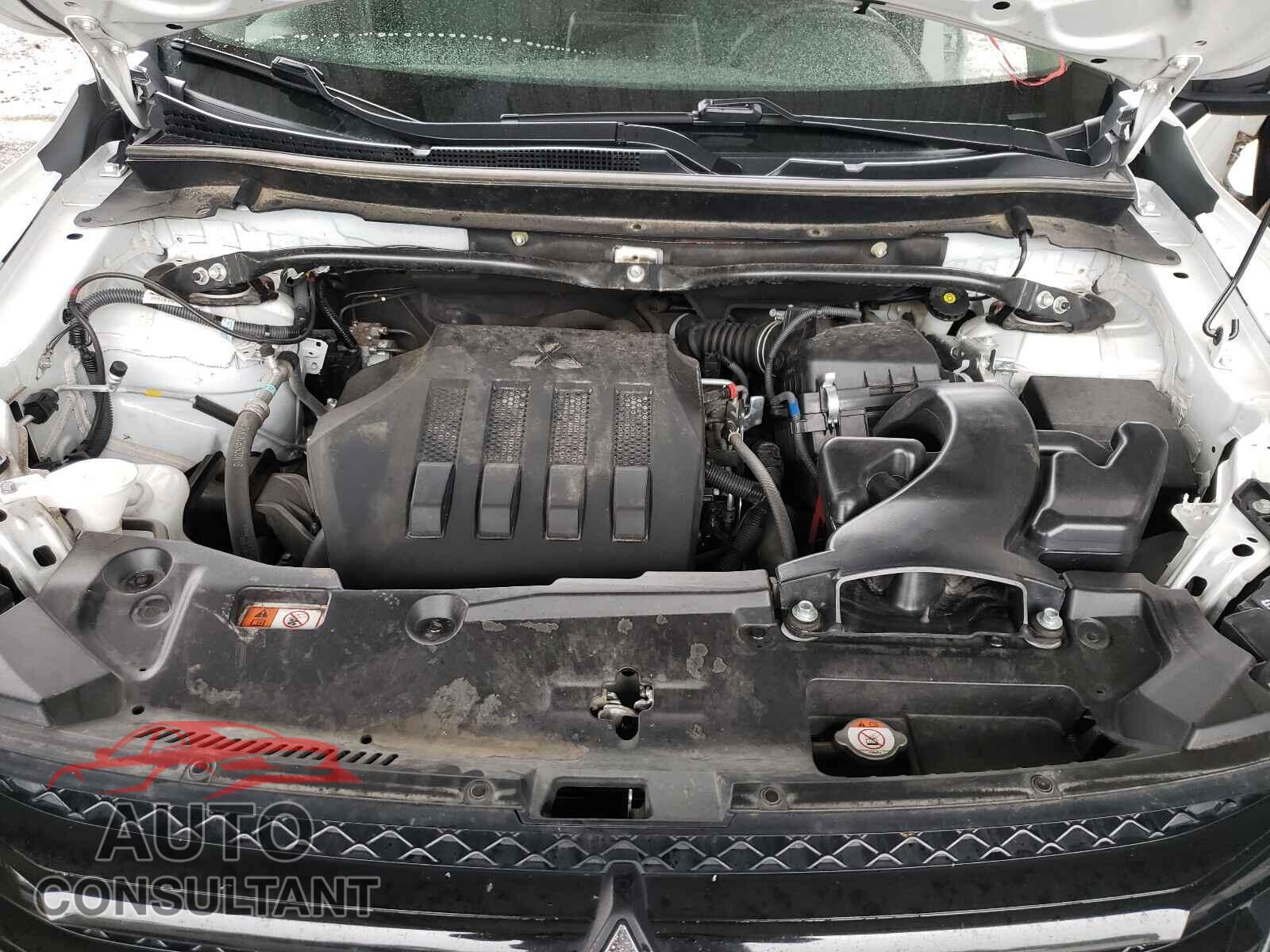 MITSUBISHI ECLIPSE 2018 - JA4AT4AA8JZ070248