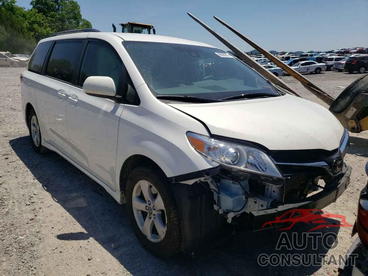 TOYOTA SIENNA 2019 - 5TDKZ3DC3KS974012