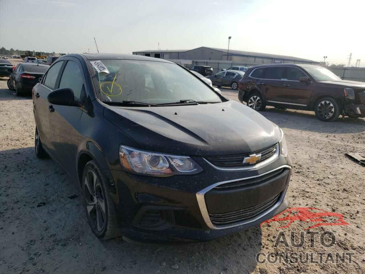 CHEVROLET SONIC 2020 - 1G1JF5SB4L4111851