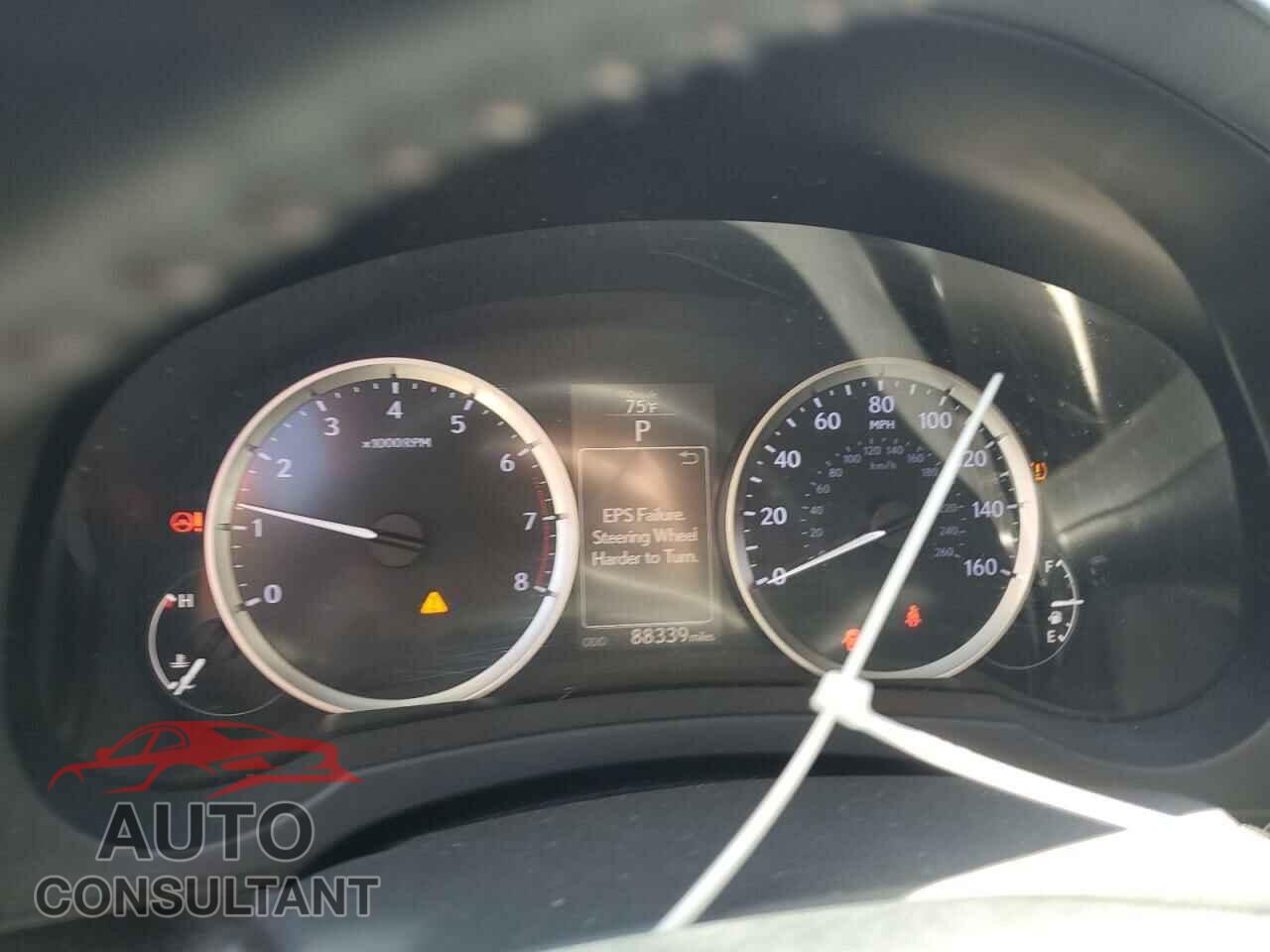 LEXUS IS 2014 - JTHBF1D20E5019973