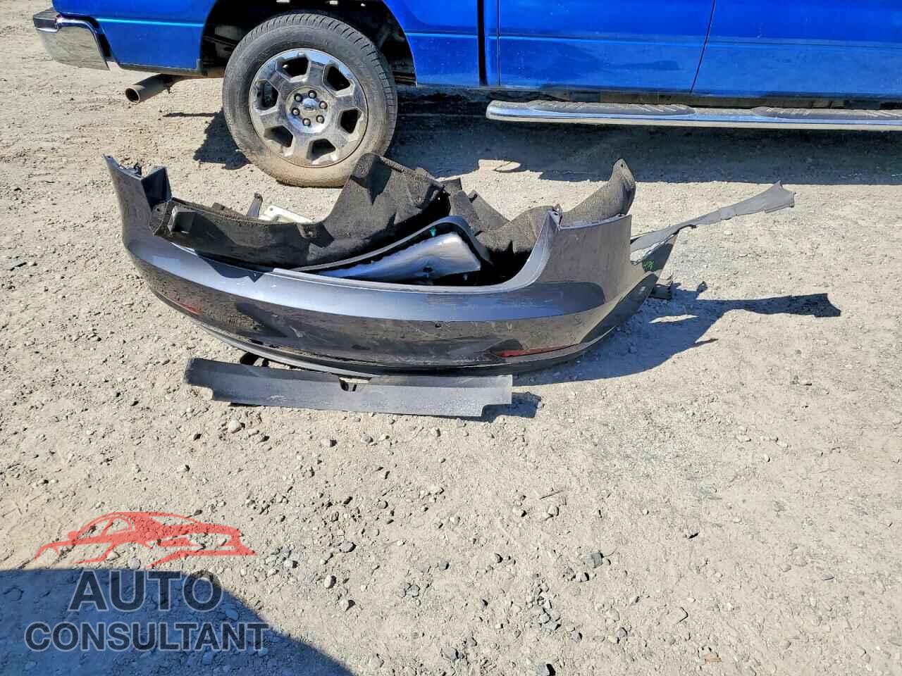 TESLA MODEL 3 2018 - 5YJ3E1EB7JF186086