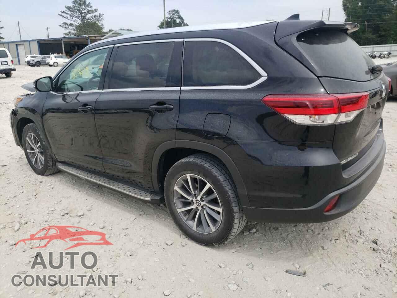 TOYOTA HIGHLANDER 2017 - 5TDKZRFH0HS522149