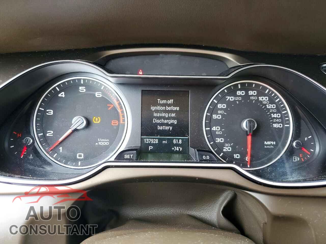 AUDI A4 2013 - WAUFFAFL5DN030794