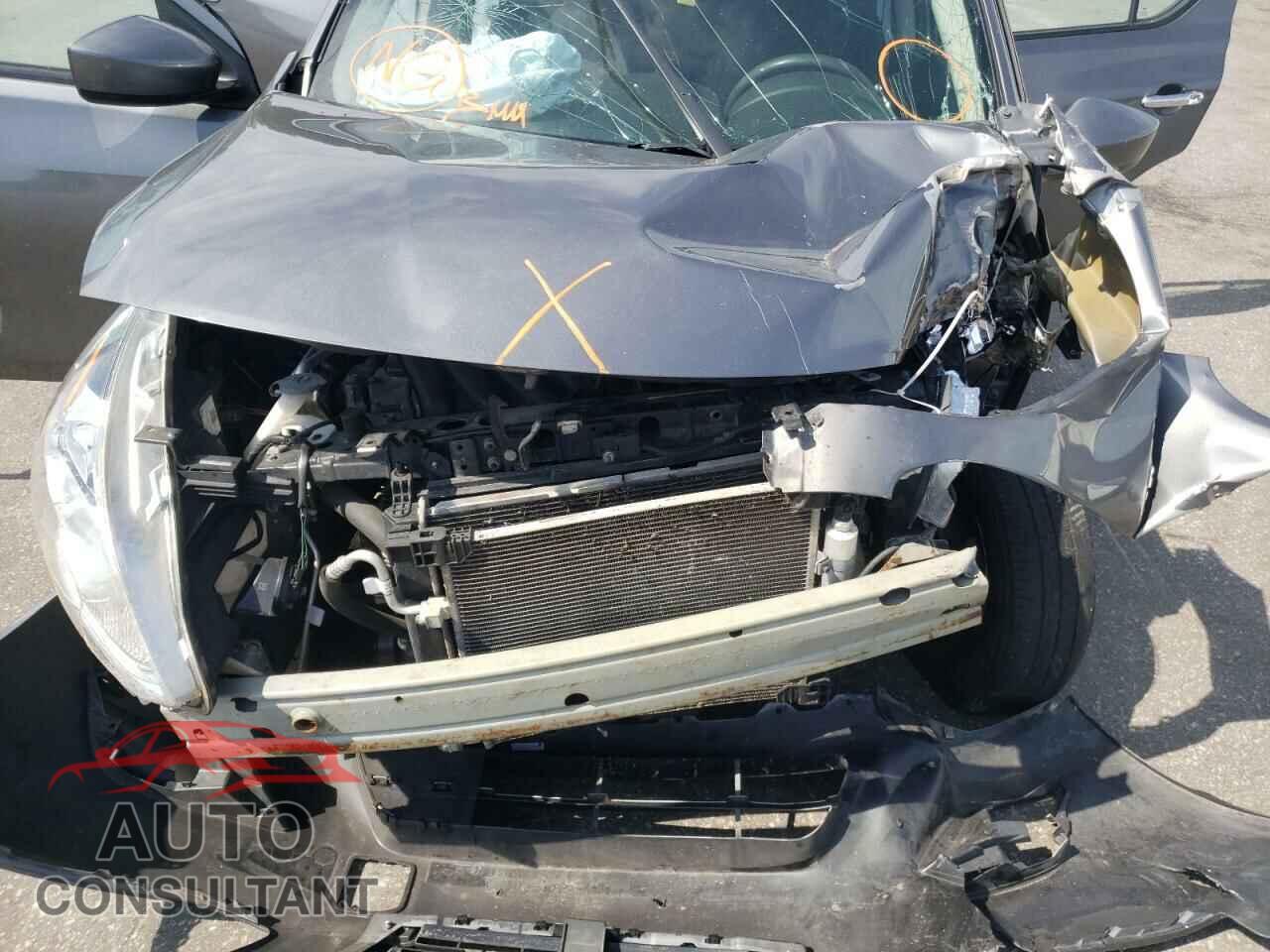 NISSAN VERSA 2019 - 3N1CN7AP3KL813389