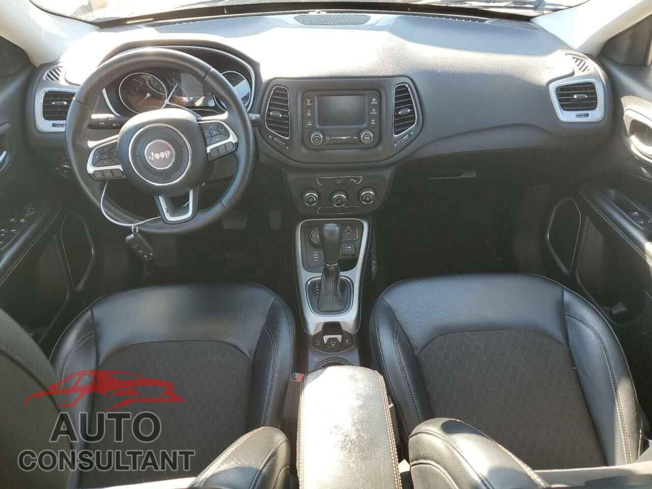 JEEP COMPASS 2017 - 3C4NJDBB0HT664855