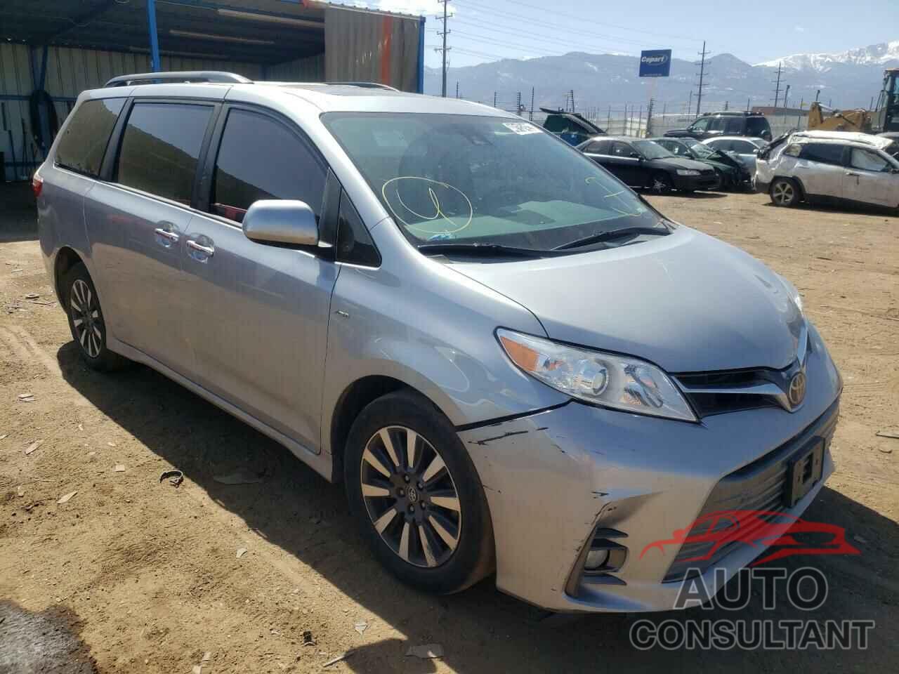 TOYOTA SIENNA 2018 - 5TDDZ3DC1JS198034