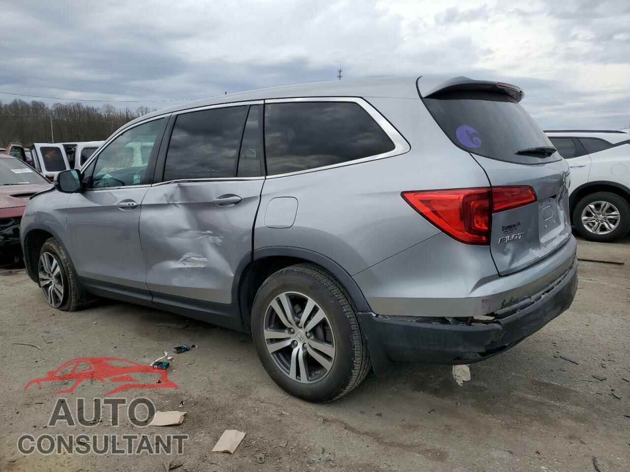HONDA PILOT 2018 - 5FNYF5H71JB025590