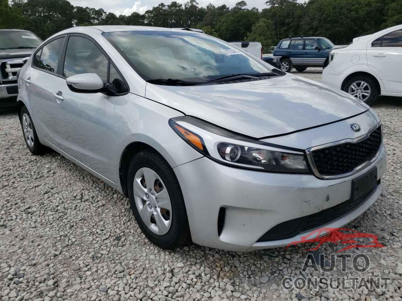 KIA FORTE 2018 - 3KPFK4A79JE193796