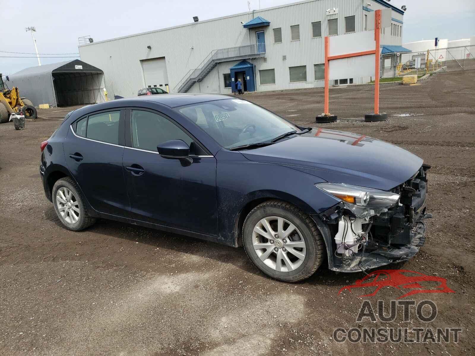 MAZDA 3 2018 - 3MZBN1M35JM169057