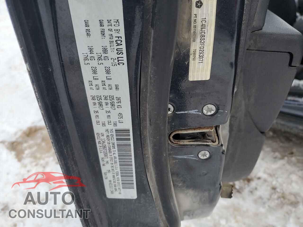 JEEP COMPASS 2015 - 1C4NJDBB2FD293071