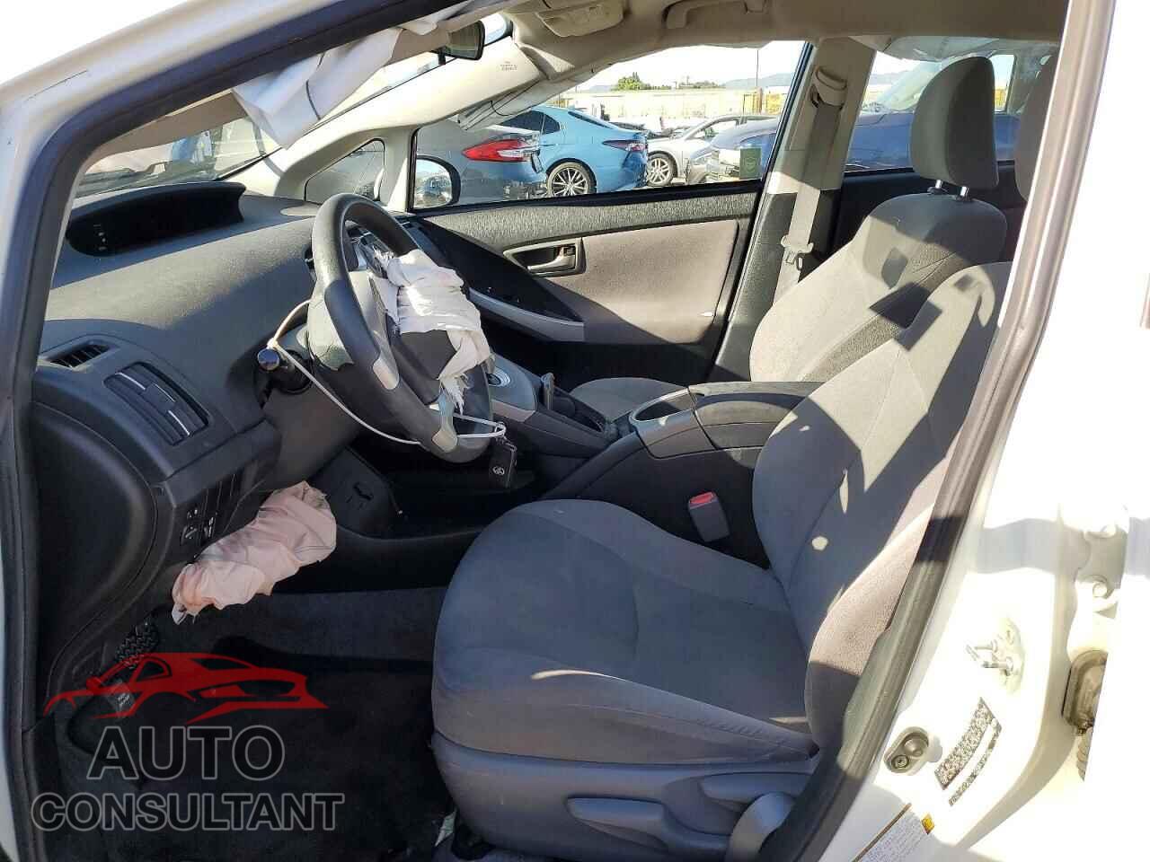TOYOTA PRIUS 2014 - JTDKN3DU4E1775797