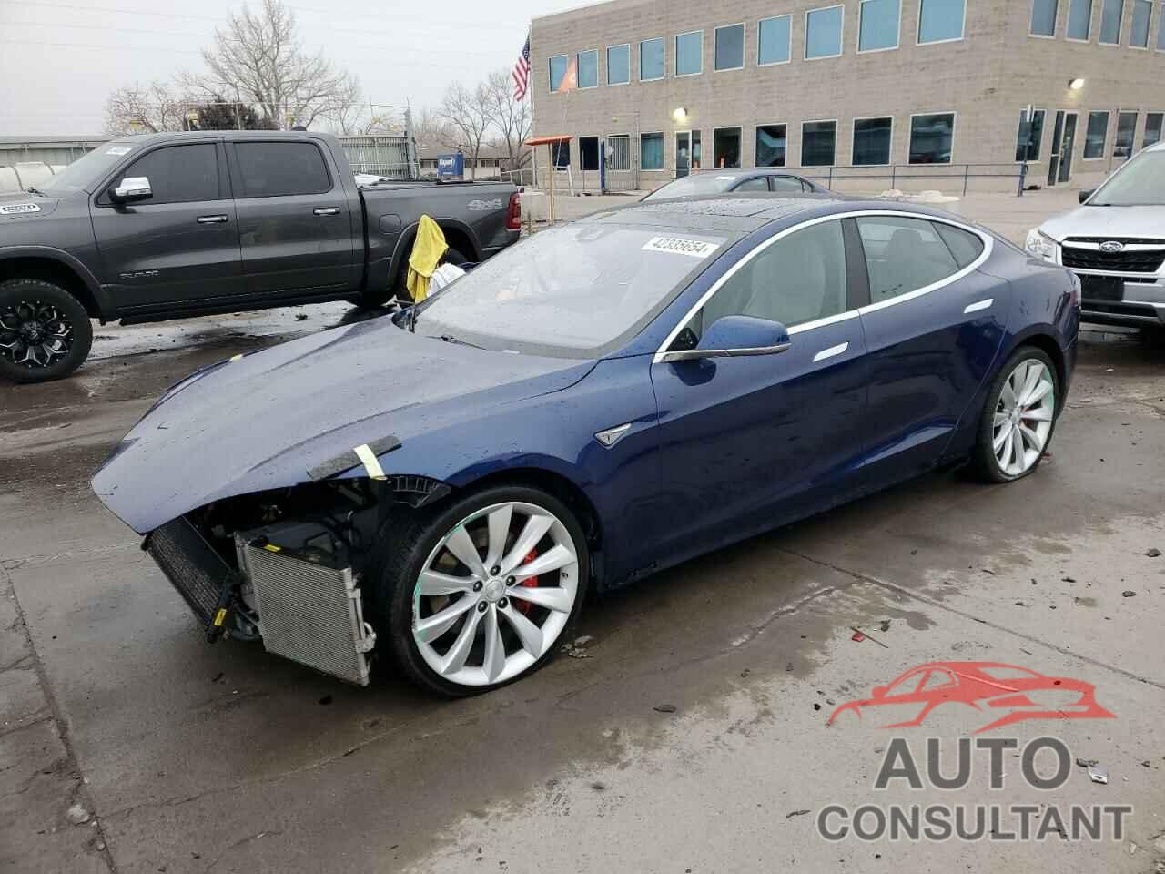 TESLA MODEL S 2016 - 5YJSA1E44GF152561