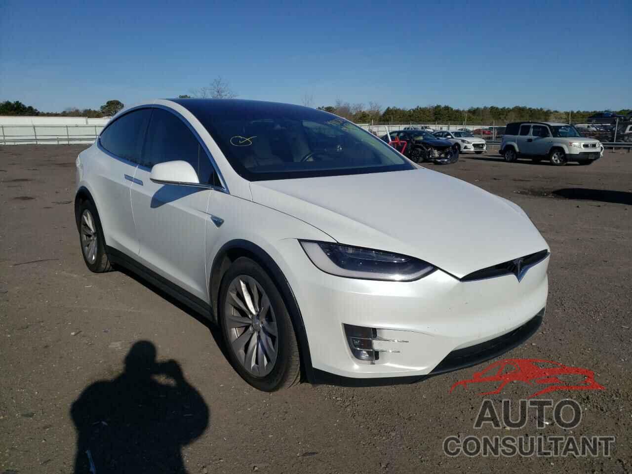 TESLA MODEL X 2016 - 5YJXCBE25GF015634