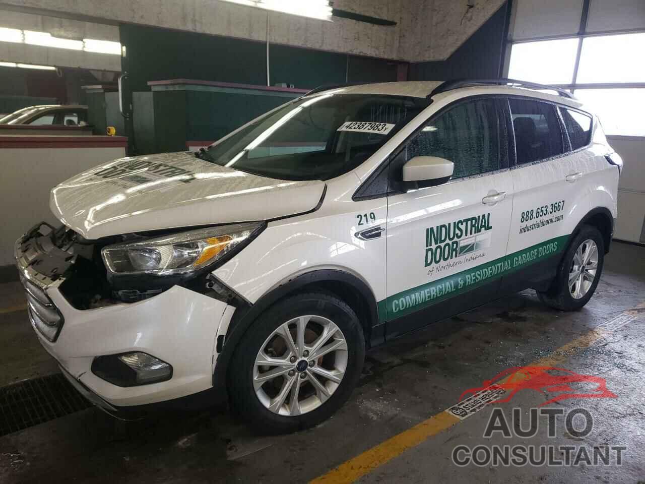 FORD ESCAPE 2018 - 1FMCU0GD7JUC18436