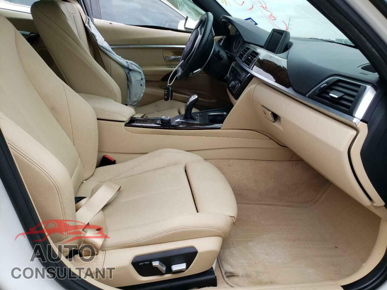 BMW 3 SERIES 2016 - WBA8E9G5XGNU27724