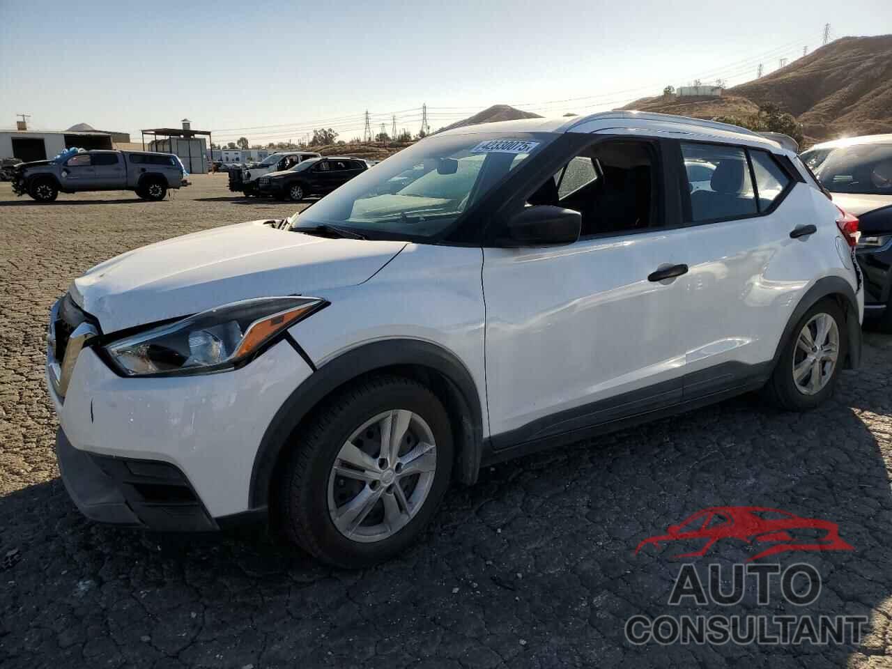 NISSAN KICKS 2019 - 3N1CP5CU6KL548355