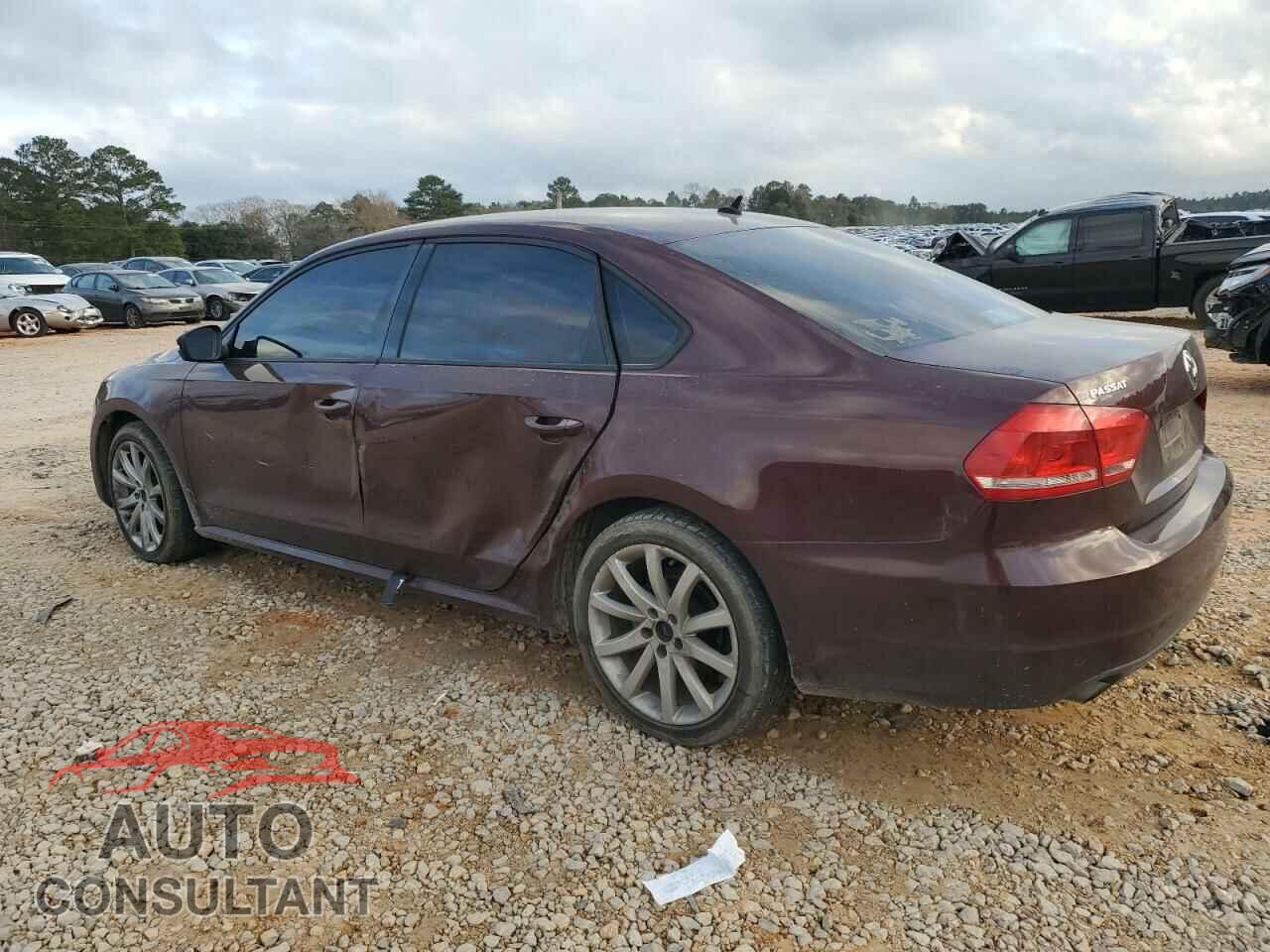 VOLKSWAGEN PASSAT 2013 - 1VWAP7A38DC136900