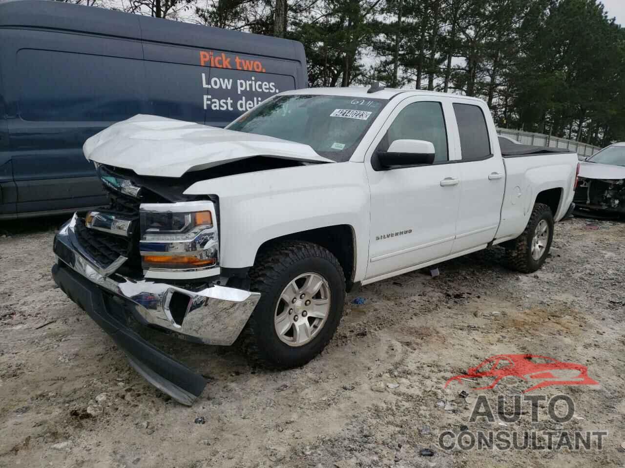 CHEVROLET SILVERADO 2018 - 1GCRCREC4JZ186211