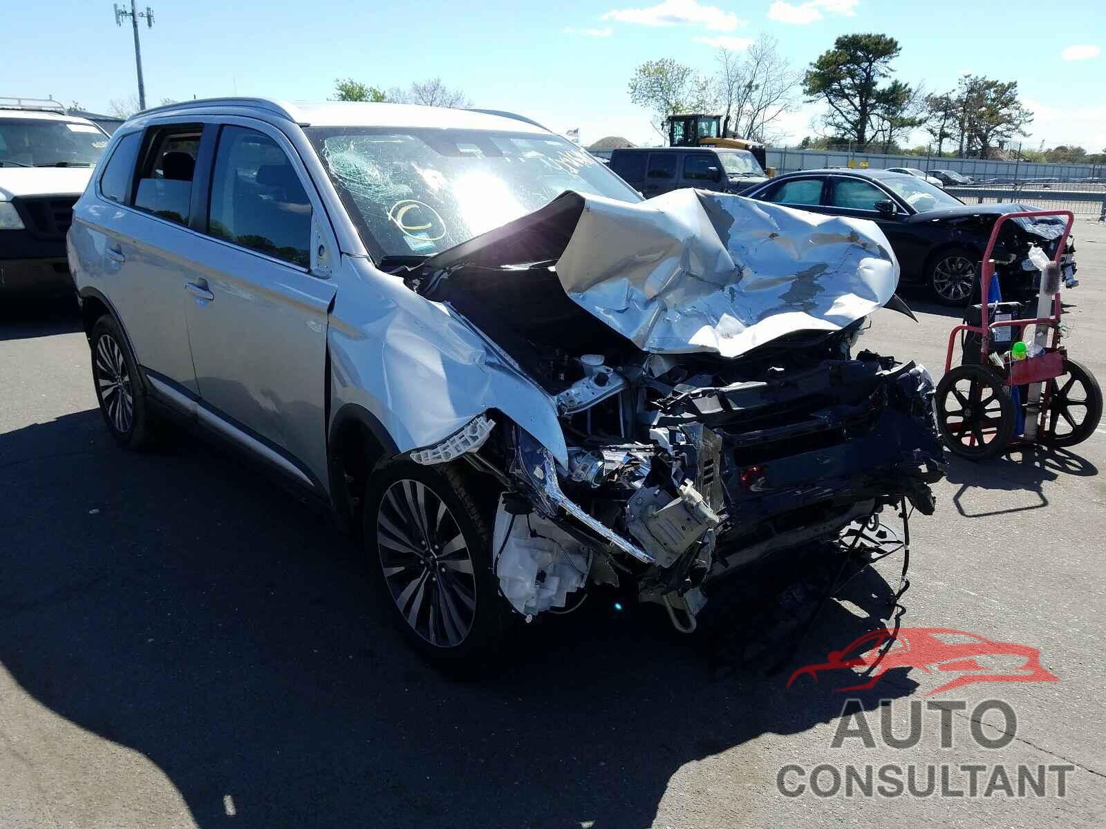 MITSUBISHI OUTLANDER 2020 - JA4AD3A38LZ034202