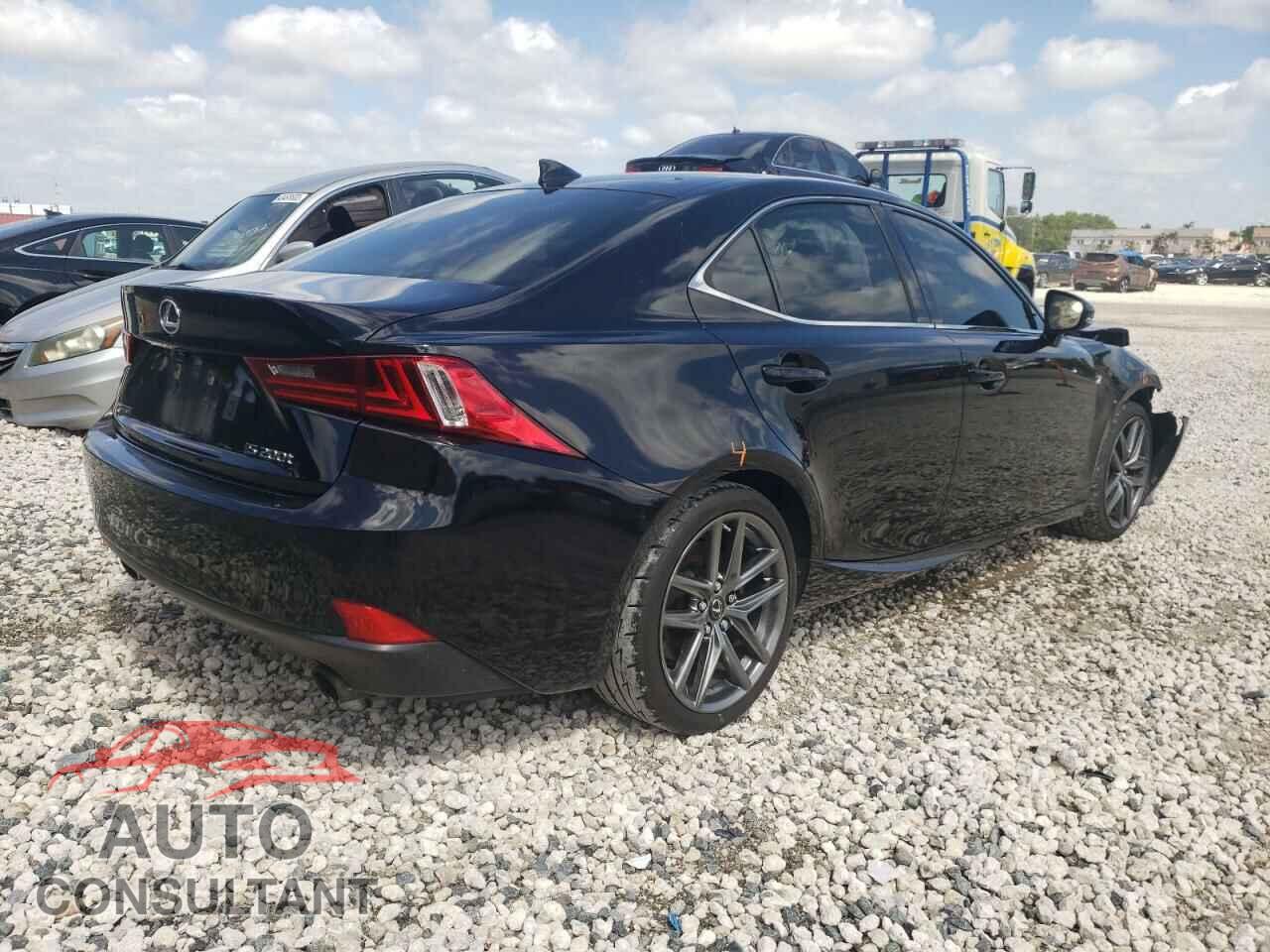 LEXUS IS 2016 - JTHBA1D24G5013417