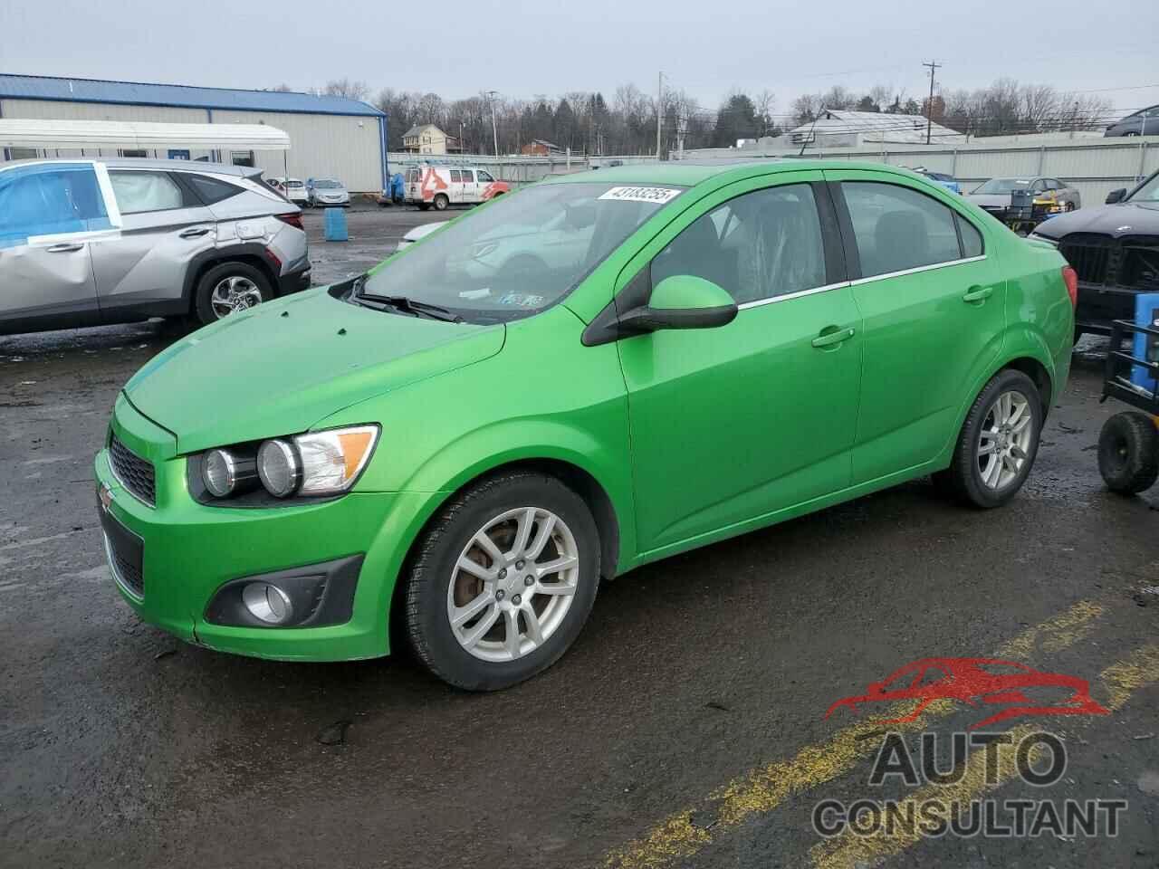 CHEVROLET SONIC 2015 - 1G1JC5SG1F4110469