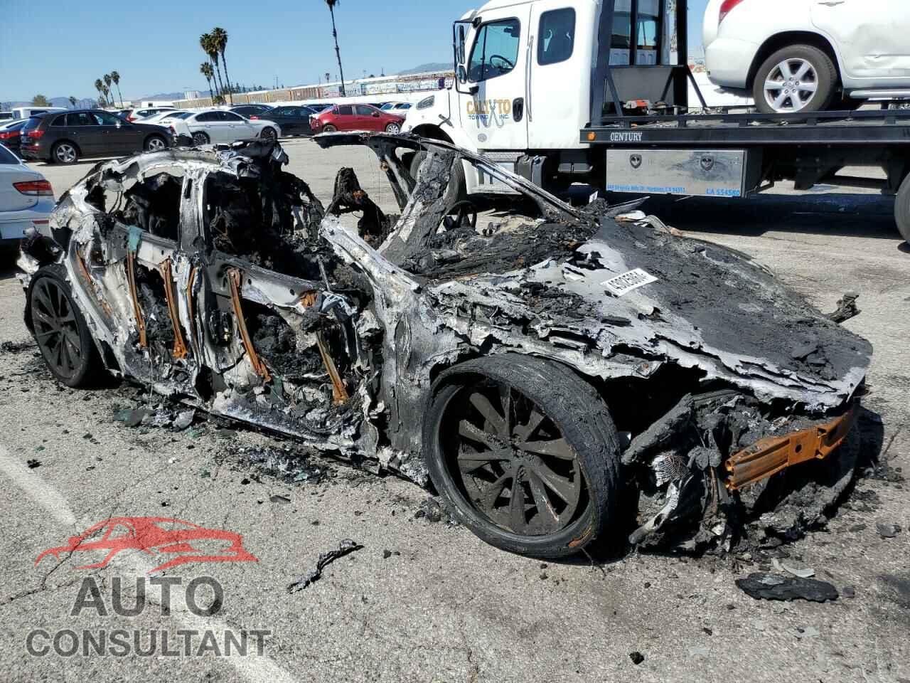TESLA MODEL S 2019 - 5YJSA1E27KF313699