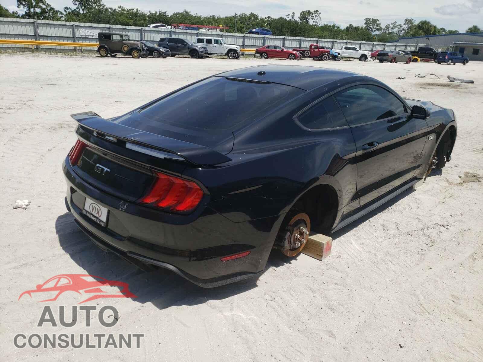 FORD MUSTANG 2018 - 1FA6P8CF7J5102264