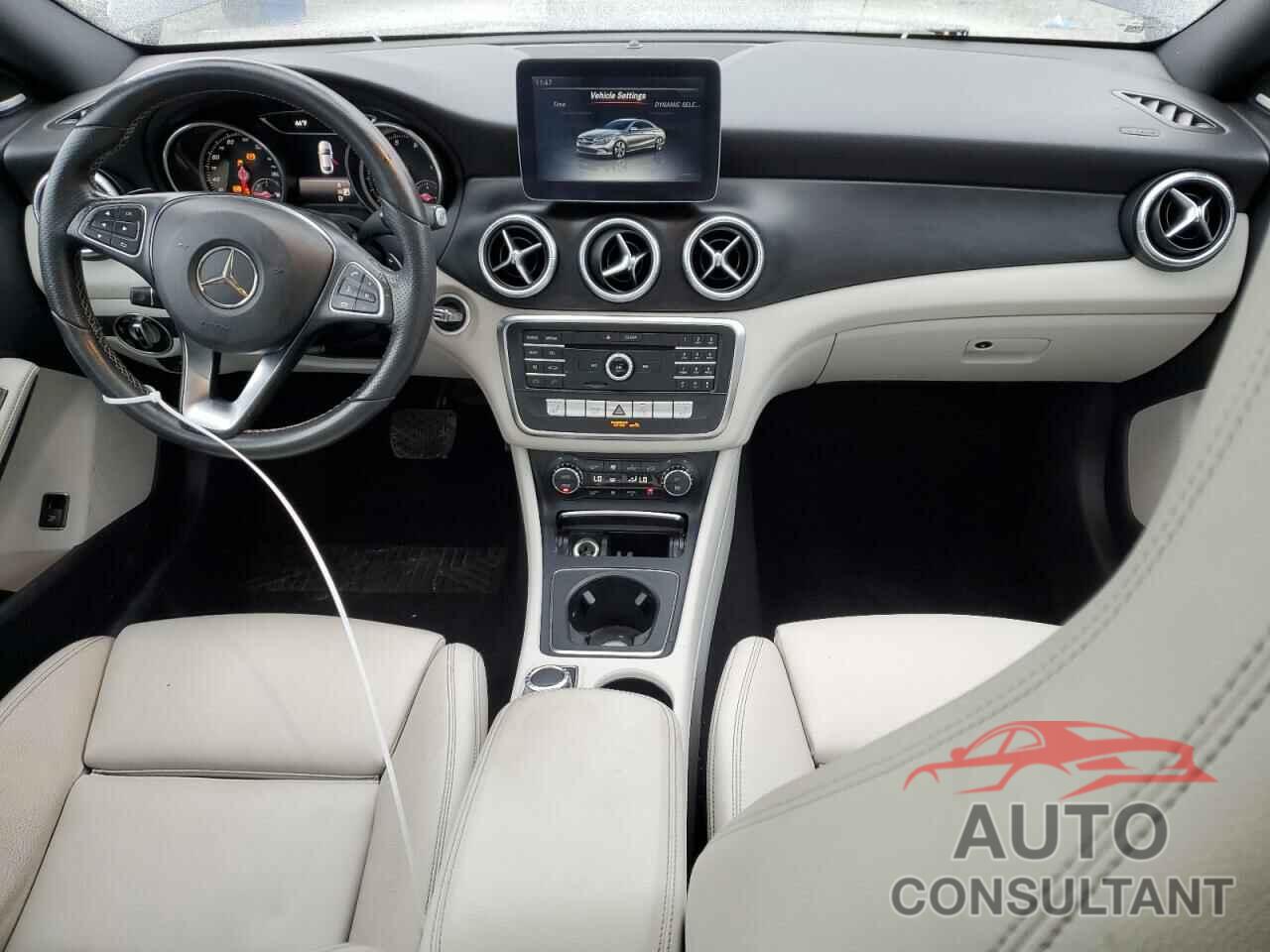 MERCEDES-BENZ CLA-CLASS 2017 - WDDSJ4GB8HN427581