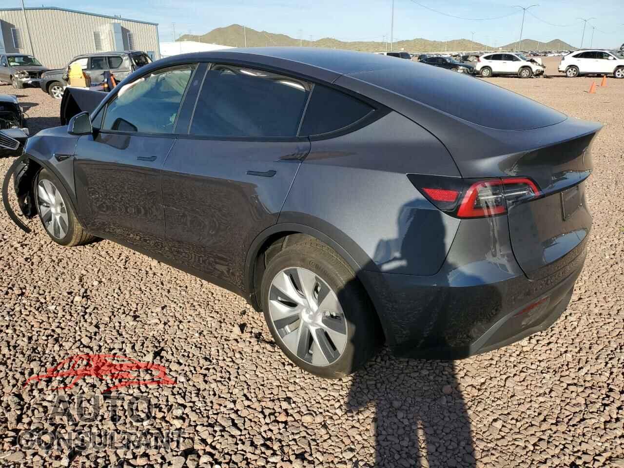TESLA MODEL Y 2023 - 7SAYGDEE2PF978704