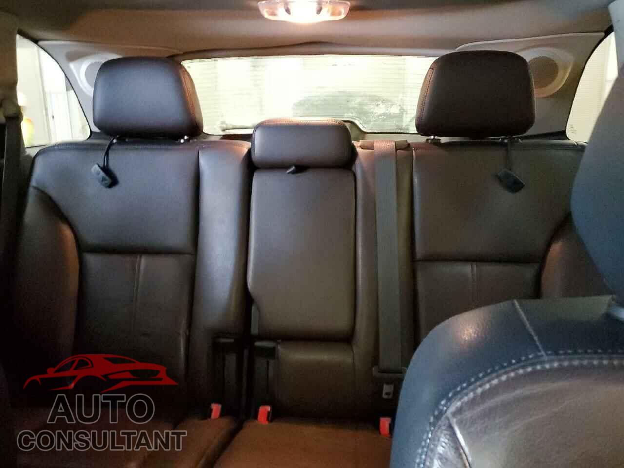 FORD EDGE 2013 - 2FMDK3KC4DBE25175