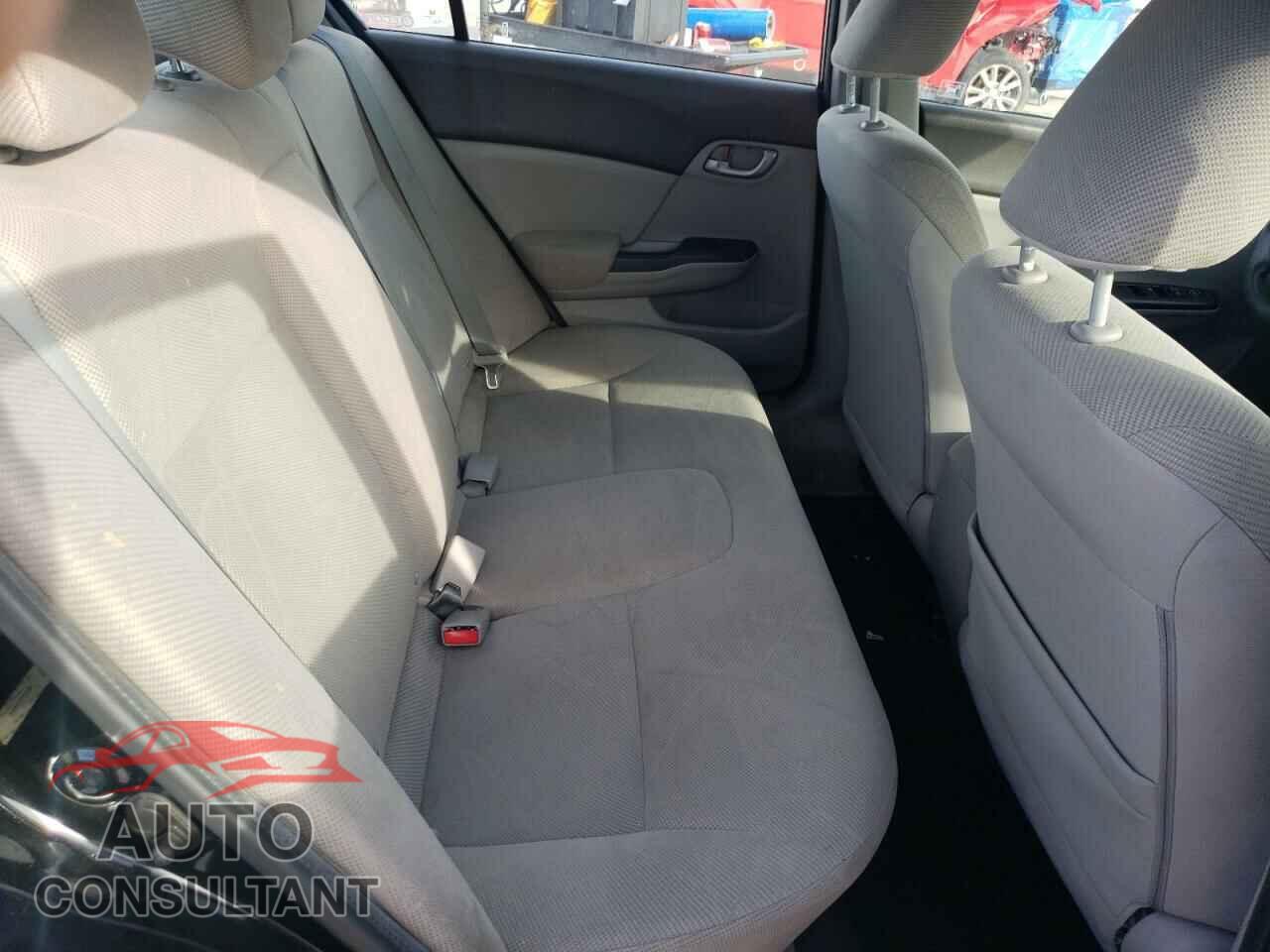 HONDA CIVIC 2012 - 2HGFB2F52CH569677
