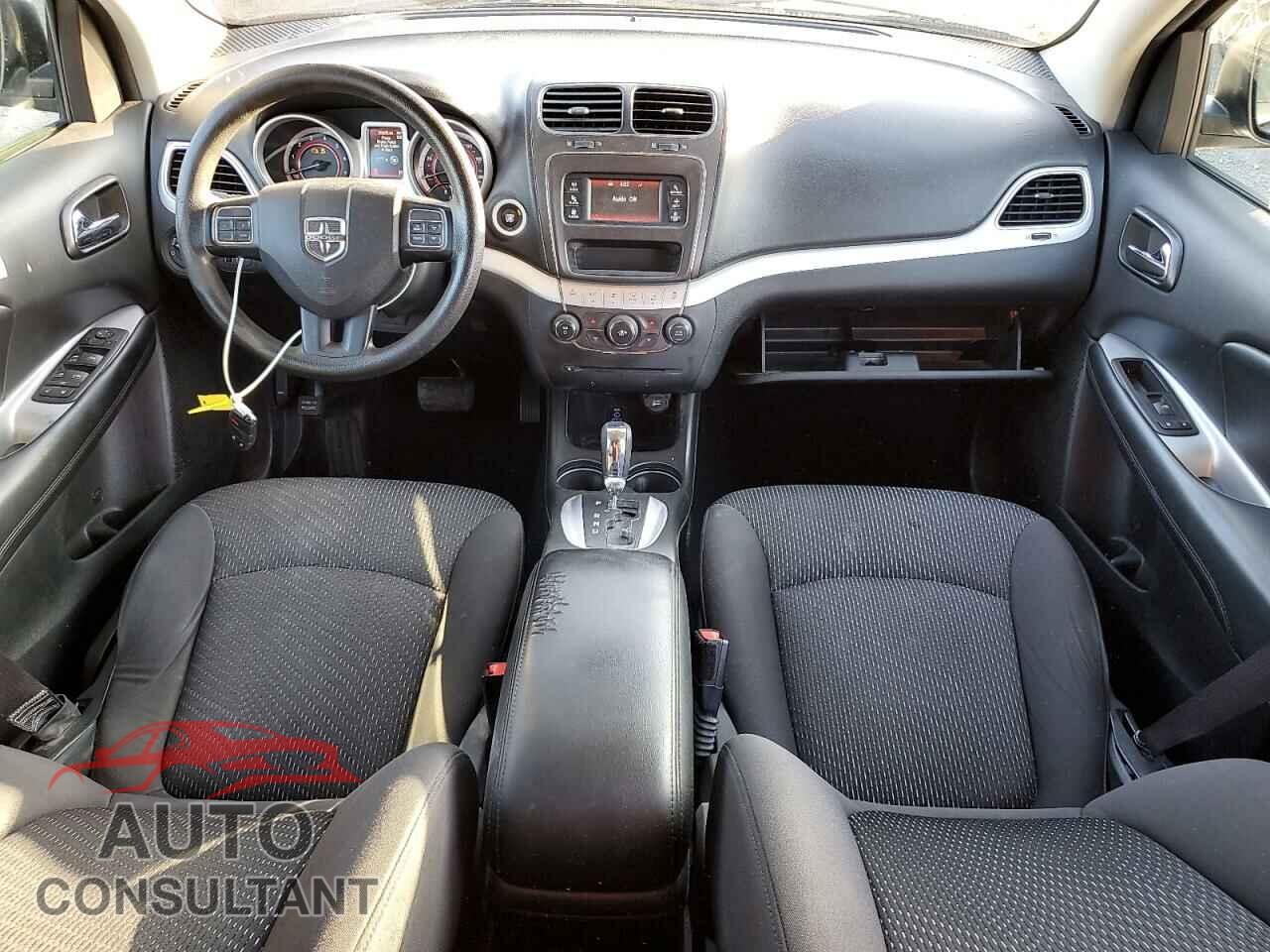 DODGE JOURNEY 2017 - 3C4PDCBG1HT588830