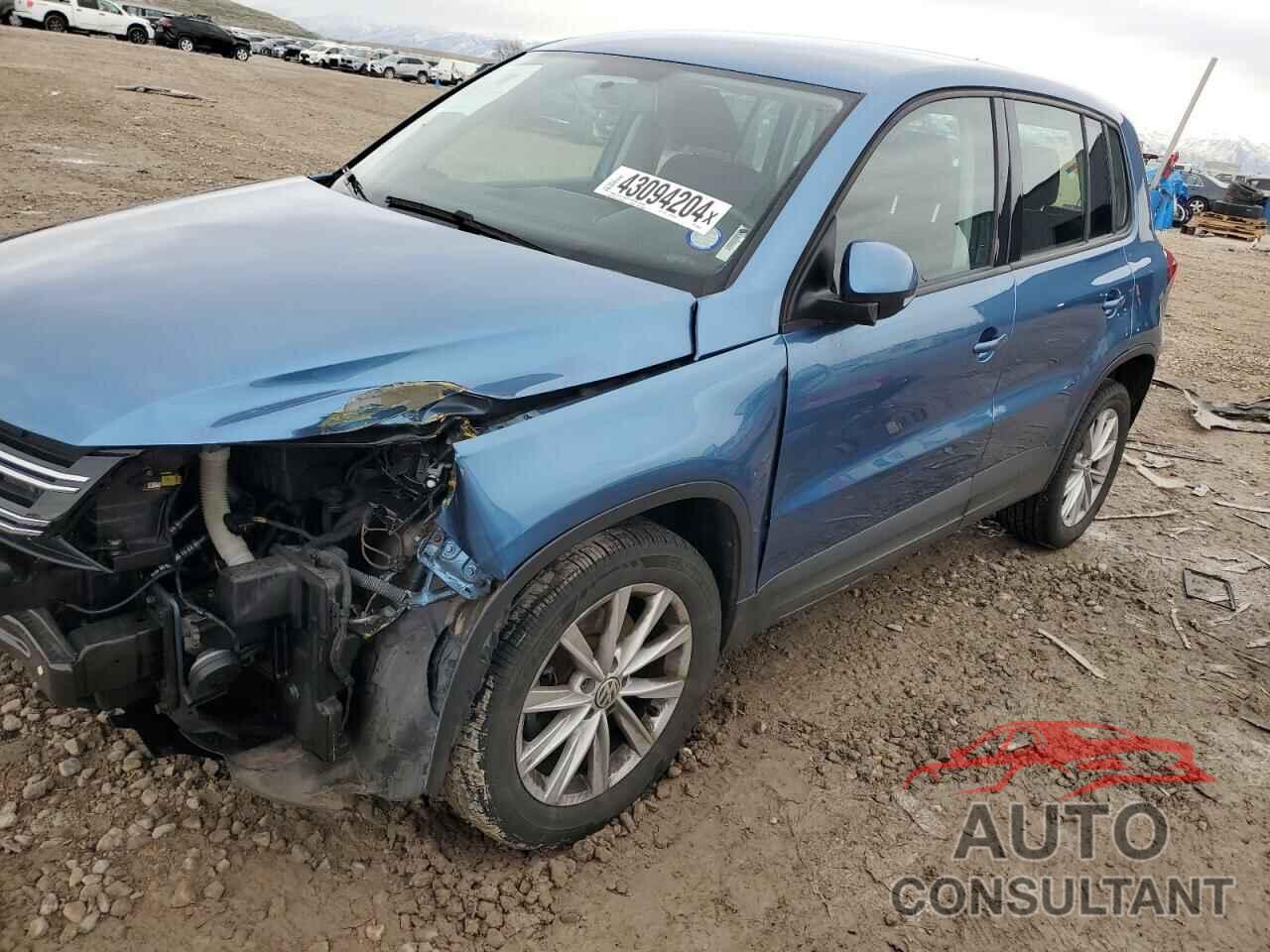 VOLKSWAGEN TIGUAN 2017 - WVGBV7AX5HK046059